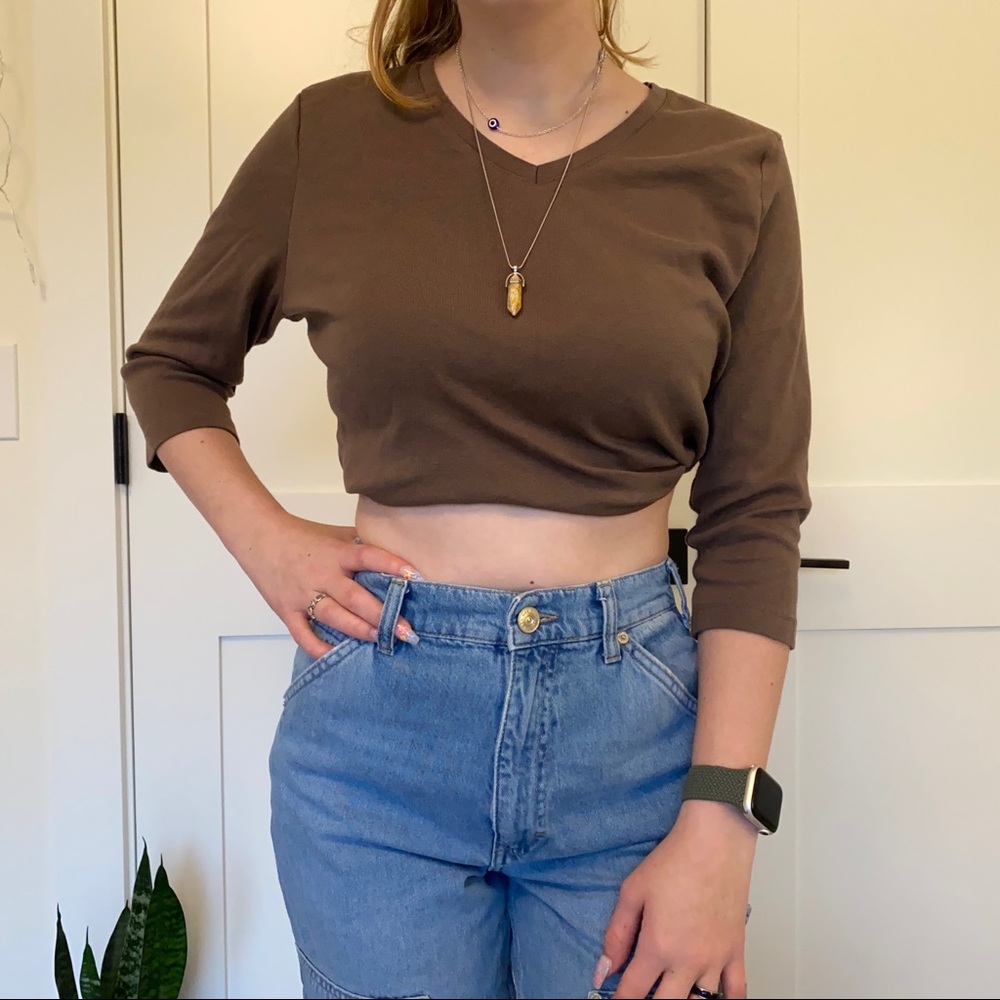 brown 3/4 sleeve top